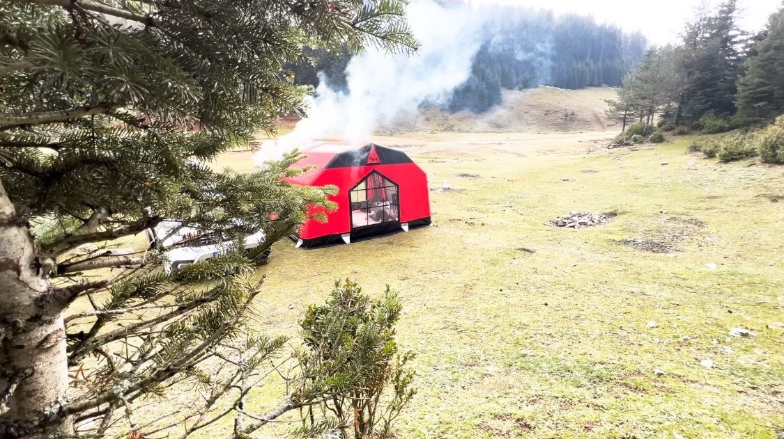 farri outdoor air tents