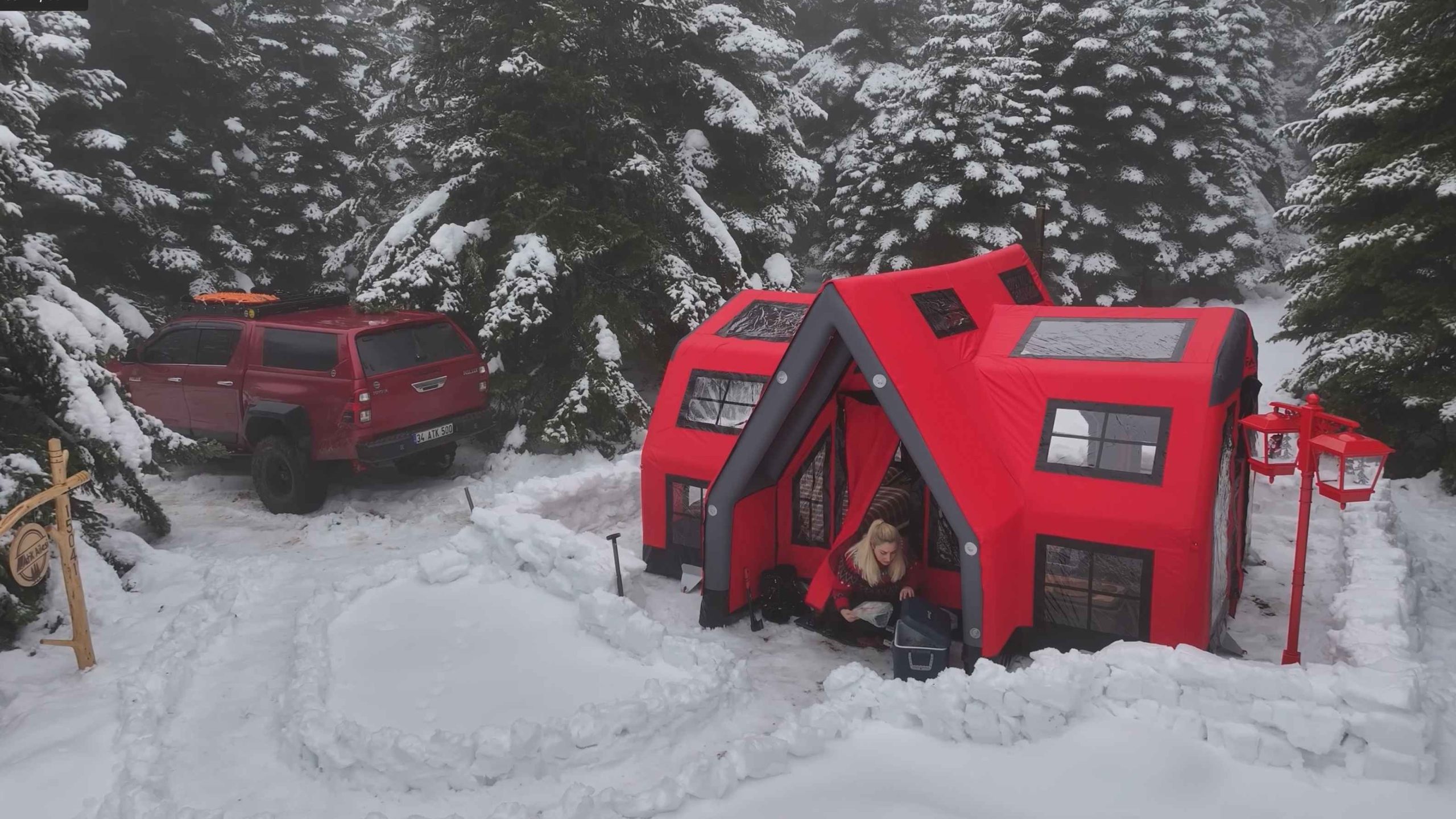 Nesta VILA Model air tents