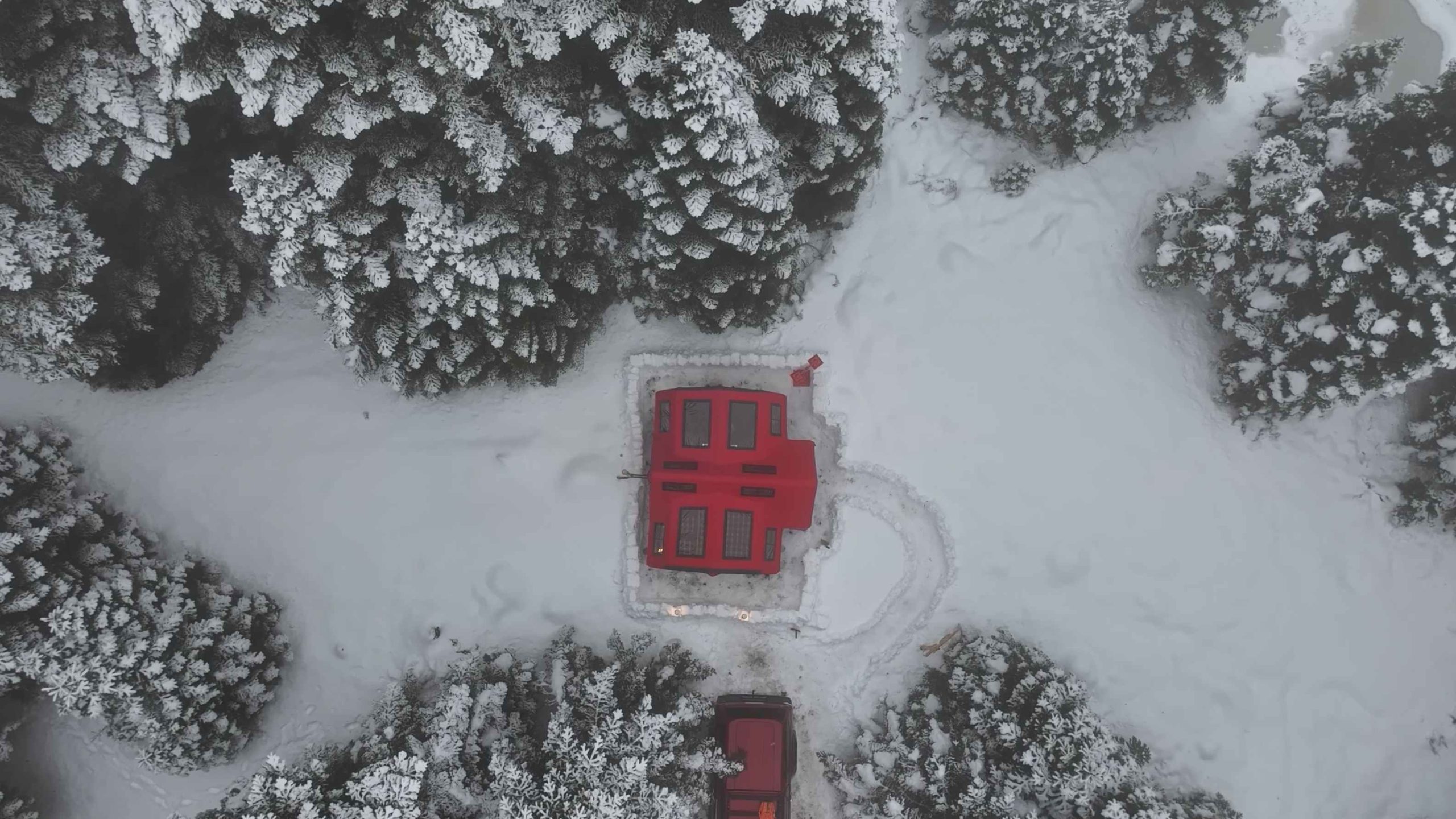 Nesta VILA Model Şişme Çadır Kırmızı