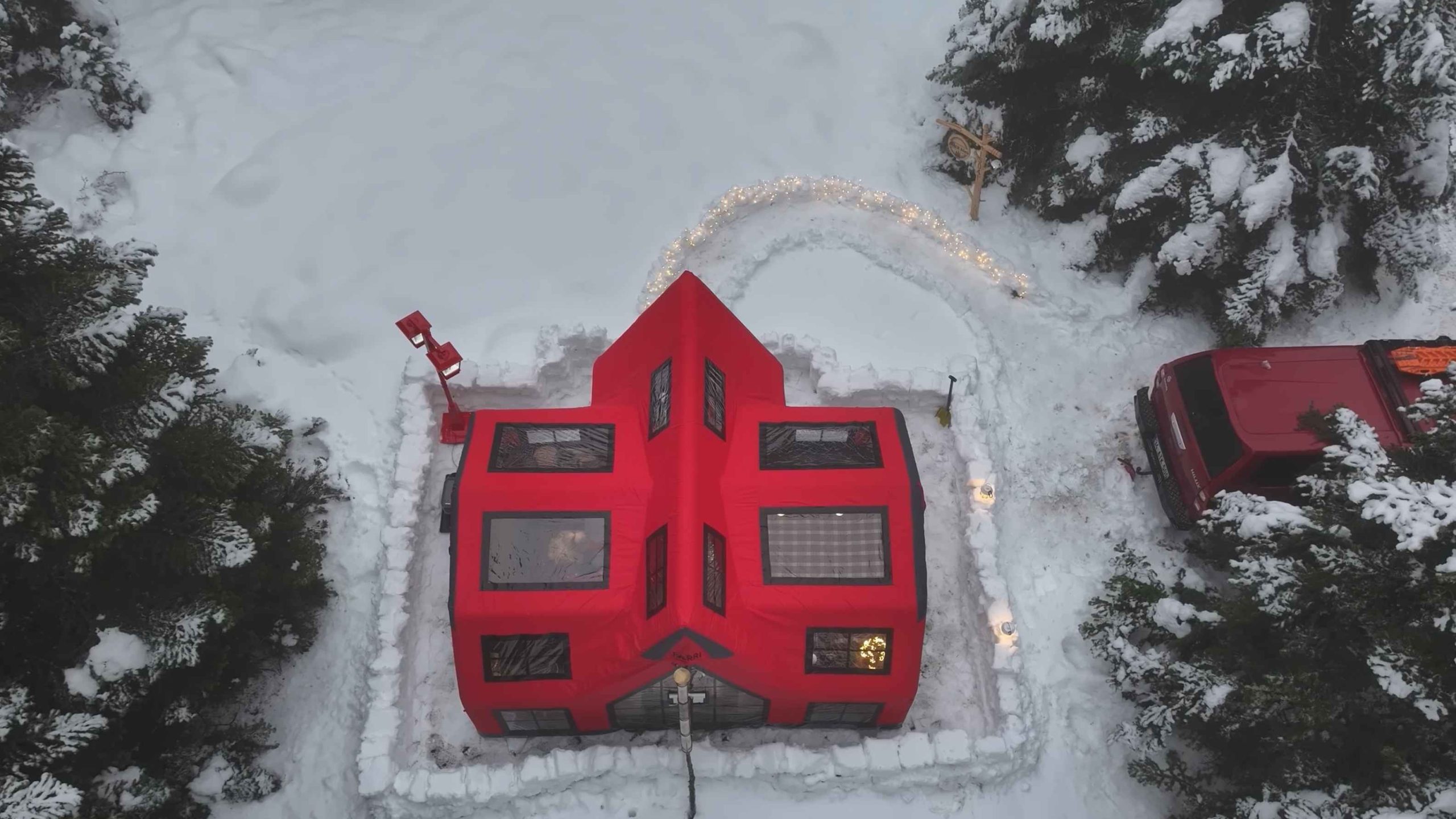 Nesta VILA Model Şişme Çadır Kırmızı